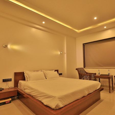 דמאן Hotel Tania Searock מראה חיצוני תמונה